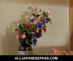 Makiko miyashita que tem sua buceta dedos